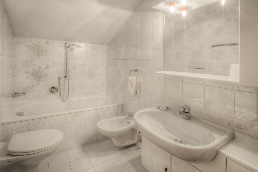 Residence Dolomieu Сан-Кассиано Экстерьер фото
